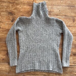Valerie Stevens Separates Wool/Angora Button Turtleneck Gray Sweater WMs S/M EUC